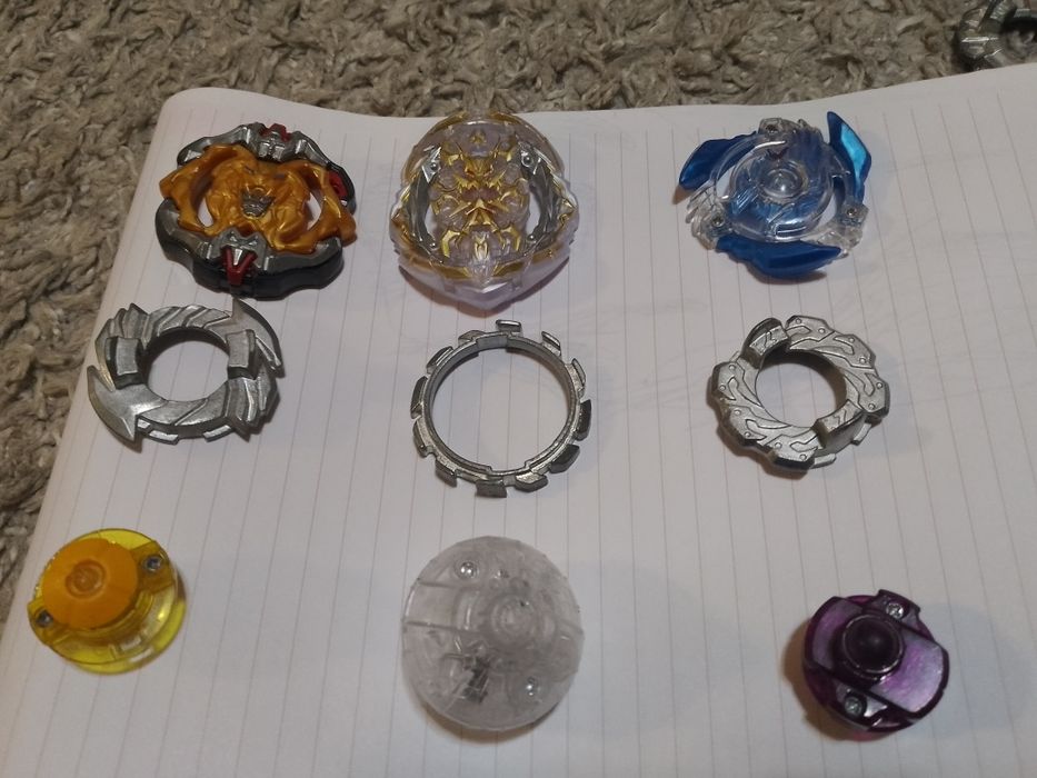 Продам бейблейд 4500