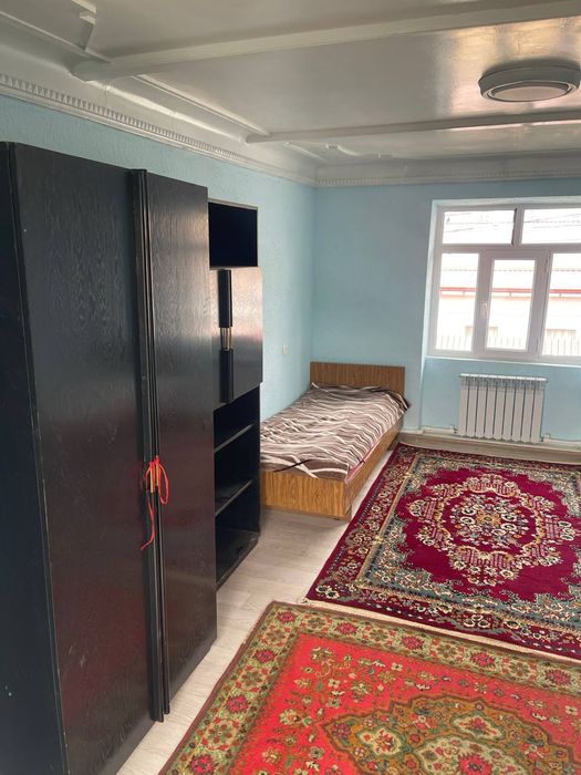 Сдам дом на железнодорожный  колледж 4 комнаты с новым ремонтом