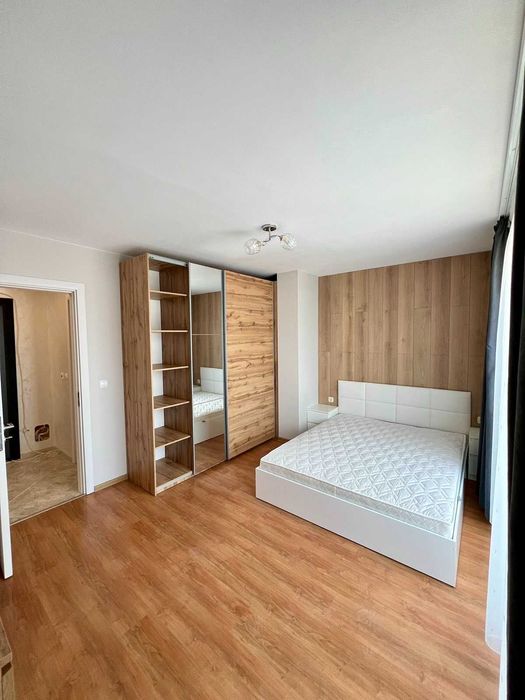 Дава се под наем Тристаен апартамент в София, Студентски град - 108 кв.м за 899 € - Снимка #12