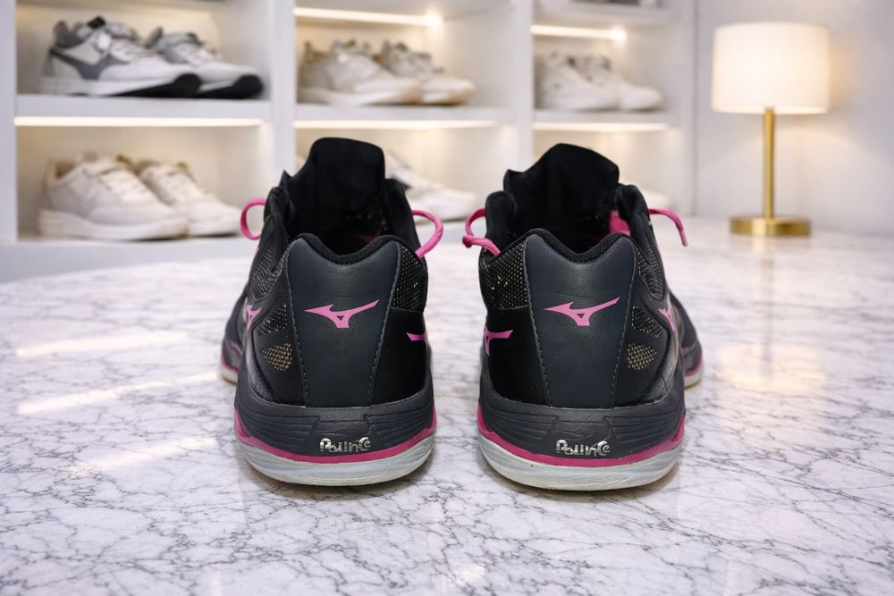 Mizuno Wave N 38,5 Топ цена