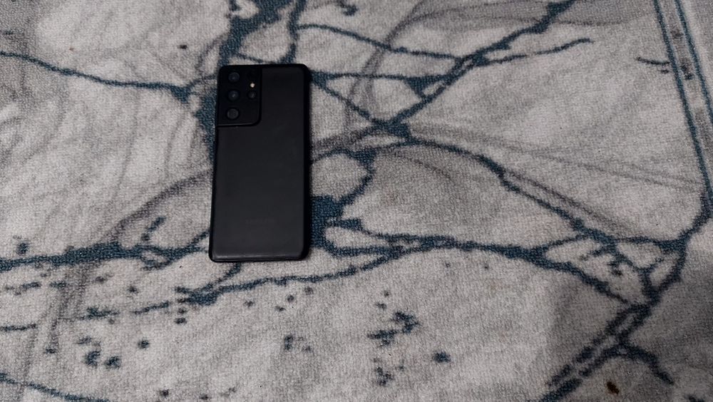 Samsung S21 Ultra 5G Минус нет