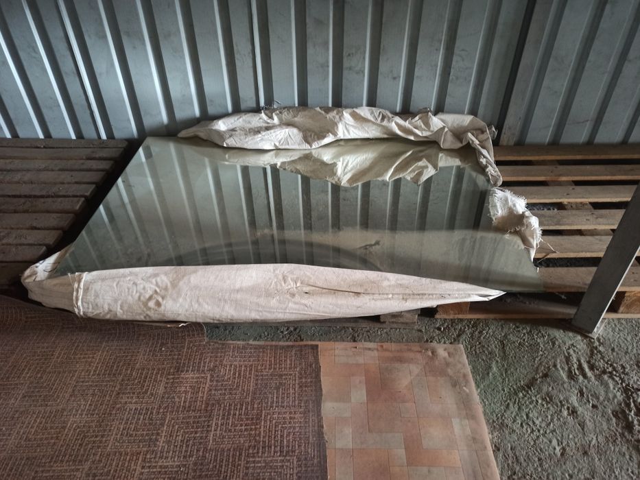 Продам зеркало большое