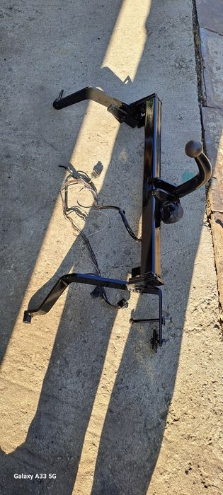 Теглич Оригинален за Рено Меган сценик / Renault Megane  Scenic