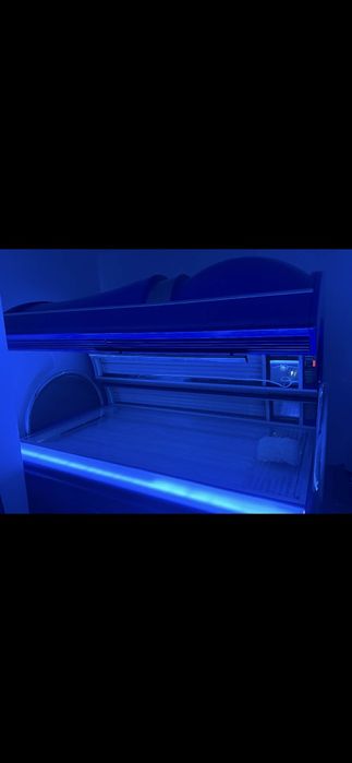 Солариум хоризонтален 64 лампи