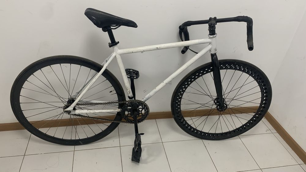 Шоссейный велосипед