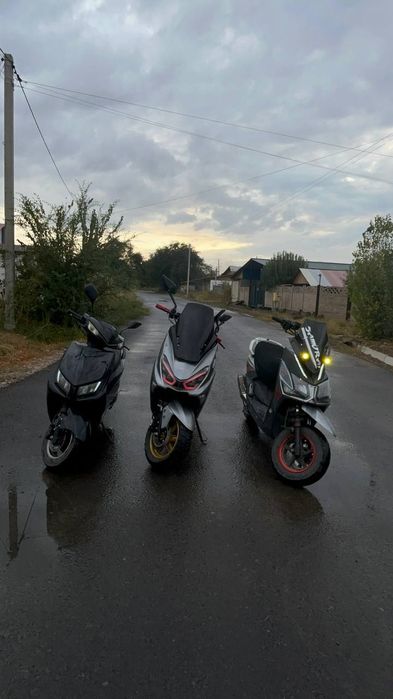 Продам мопед макси