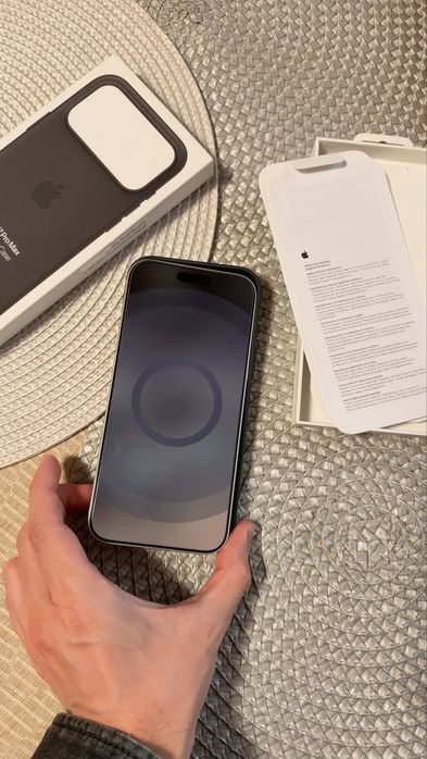Husă originală Apple TechWoven Black – iPhone 17 Pro Max