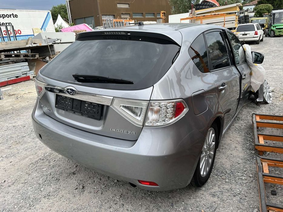 Продавам на части Субару импреса 2010година