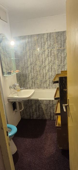 Vând apartament zona zamca