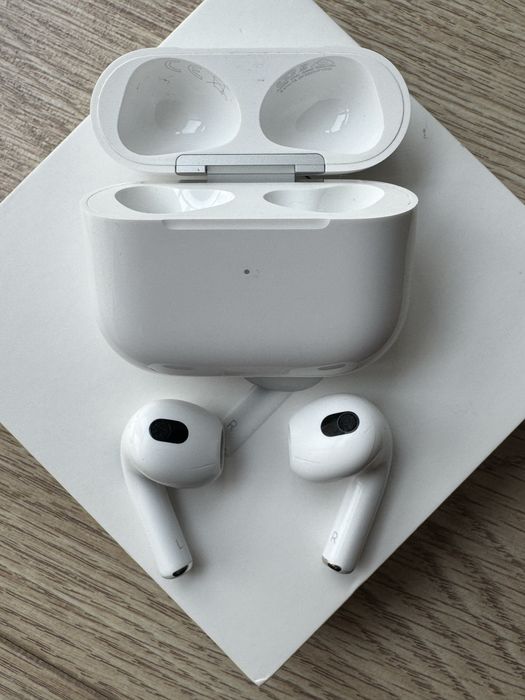 Наушники AirPods 3
