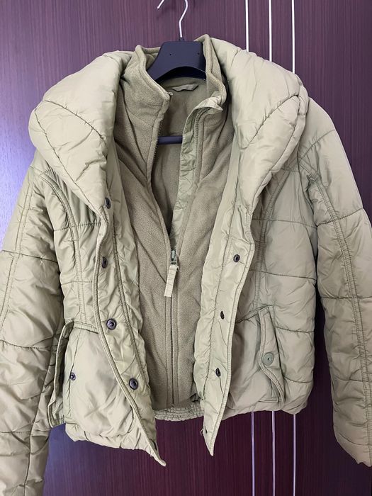 Яке на марката. MEXX