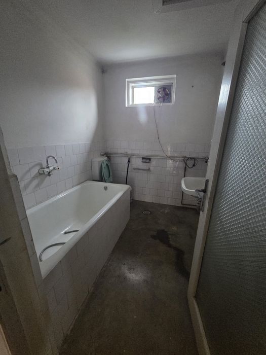 VÂND URGENT CASĂ VĂLENII DE MUNTE

Nr de contact 0724585432