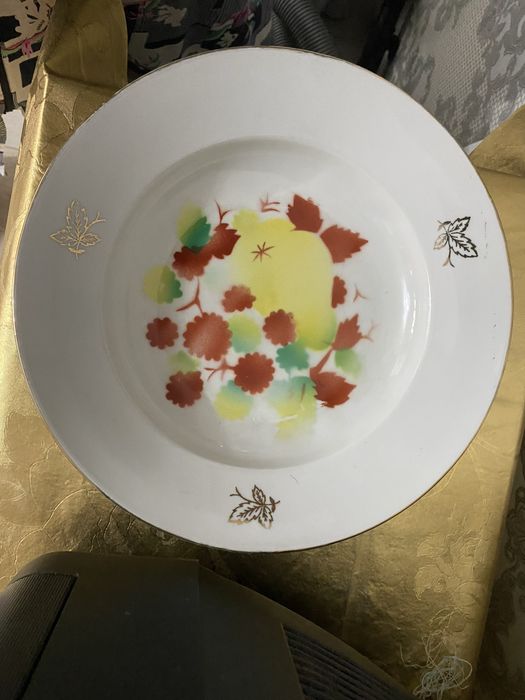 Набор тарелок шесть шт.СССР