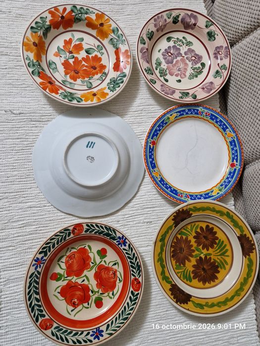 Farfurii vechii traditionale, pictate manual