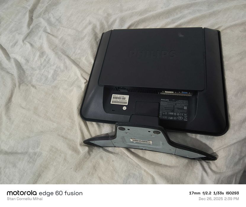 Monitor LCD Philips 17" (170C7) - Argintiu/Negru, Perfect Funcțional