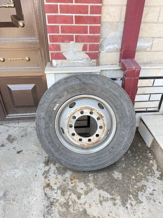 fura balon 235/75R17.5. holati yahwi