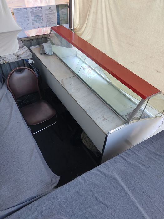 Vitrina Витрина сотилади