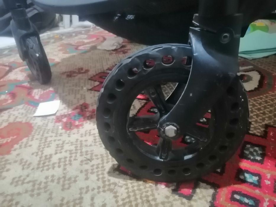 Коляска для двойни