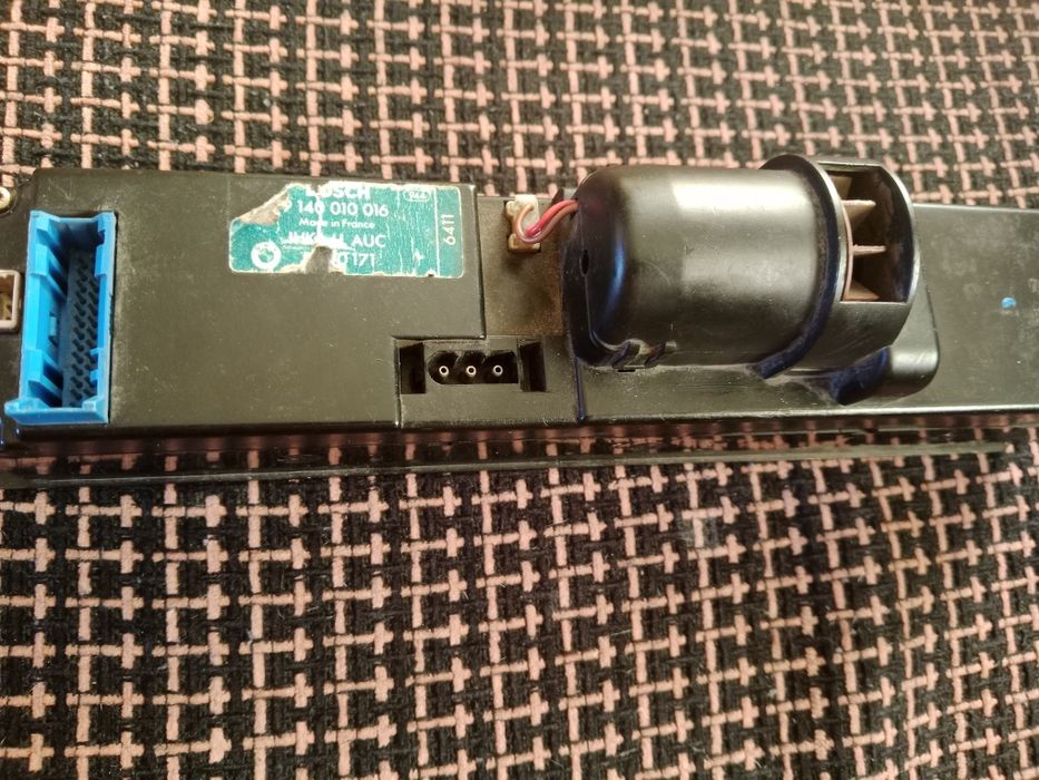 Продам запчасти БМВ