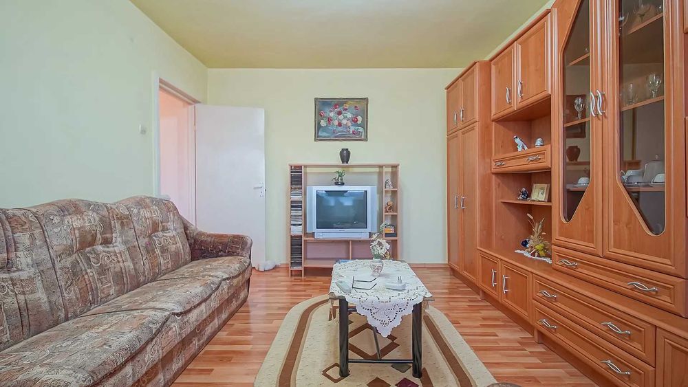 Apartament 3 camere de vanzare , Cartierul Magurii. Codlea