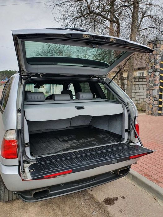 Шторка багажника Bmw x5