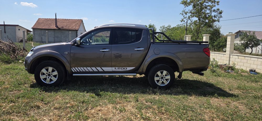 Mitsubishi L 200 4x4 climatronic