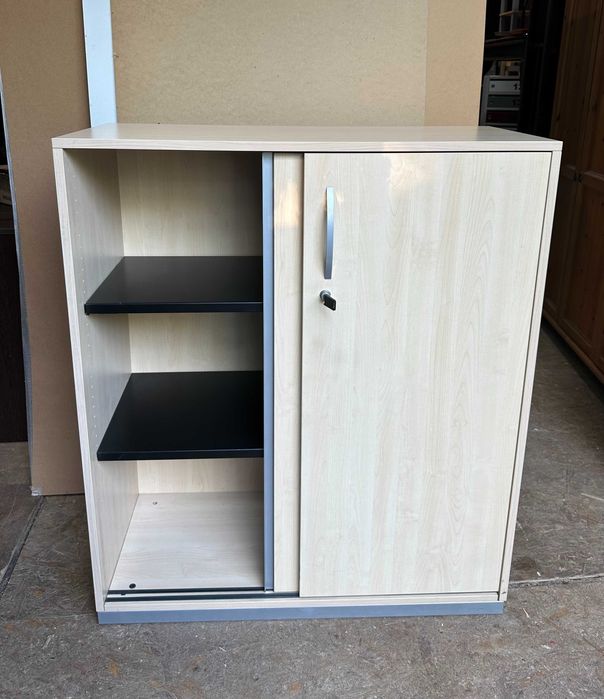 Dulap Documente SteelCase; Fiset cu cheie si 2 usi glisante; Comoda cu rafturi metalice; Dulap cu depozitare