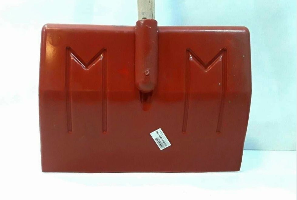 Lopeți pentru zăpadă din plastic cu coada din lemn NOI - 30 Lei/bucata