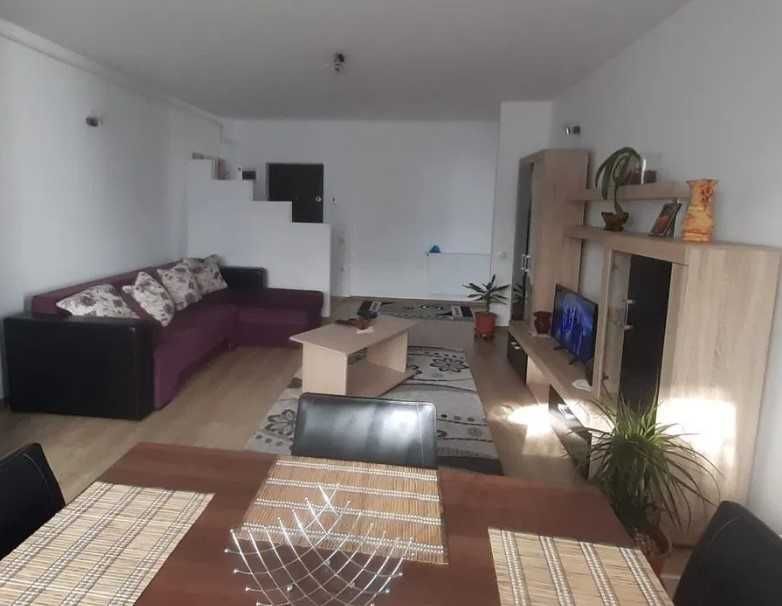 Дава се под наем Тристаен апартамент в Пловдив, Център - 86 кв.м за 285.6 € - Снимка #1