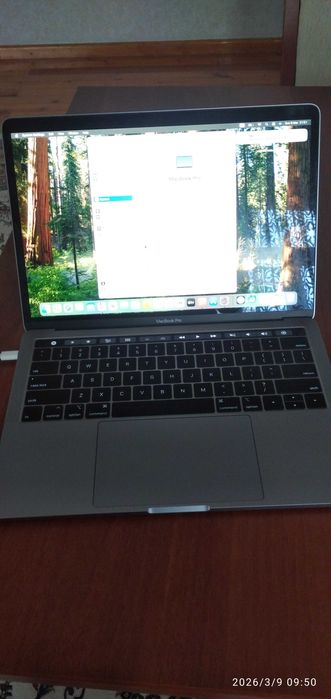 Apple MacBook Pro 13, i5, 8Gb, USA
