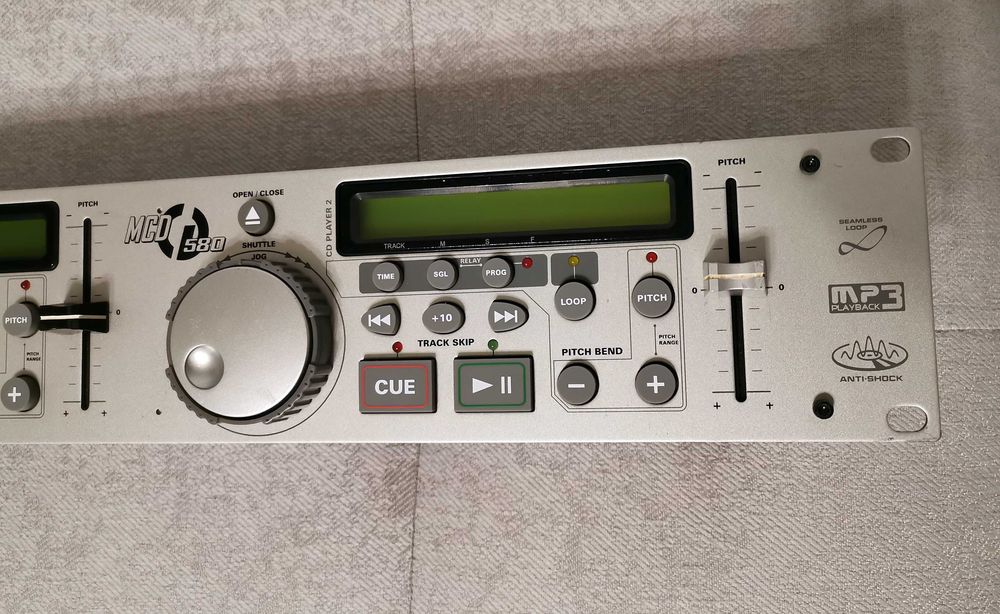 Controler dublu deck cd mp3 JB SYSTEMS MCD-580