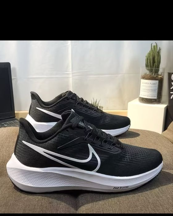 Кроссовки Nike мужской