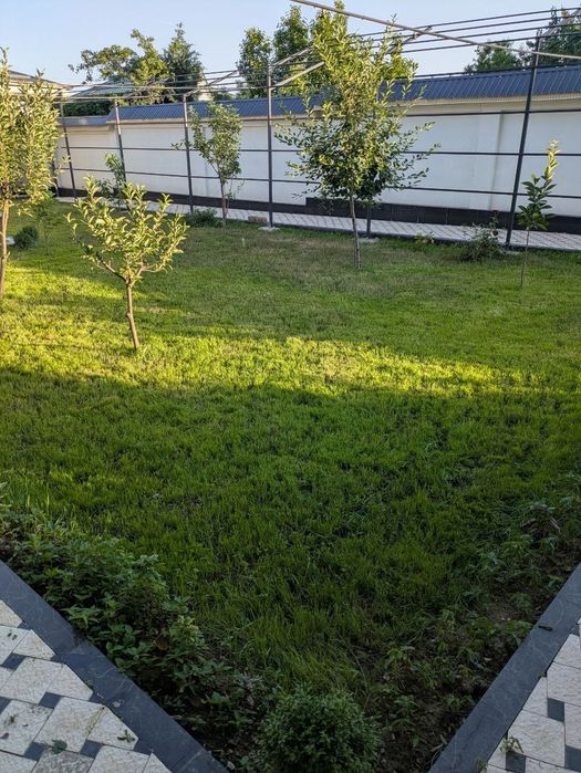 Сдается беседка с бассейном с утра до вечера в сторону Паркента.