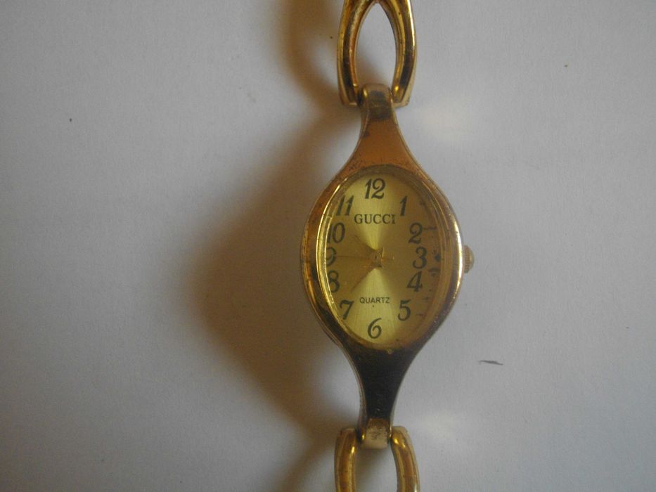 GICCI Passed-Дамски Малък Кварцов Електронен Часовник-Гривна-Отличен