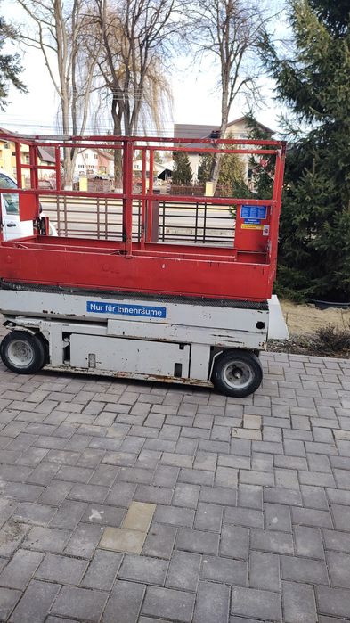 Schelă metalica de închiriat