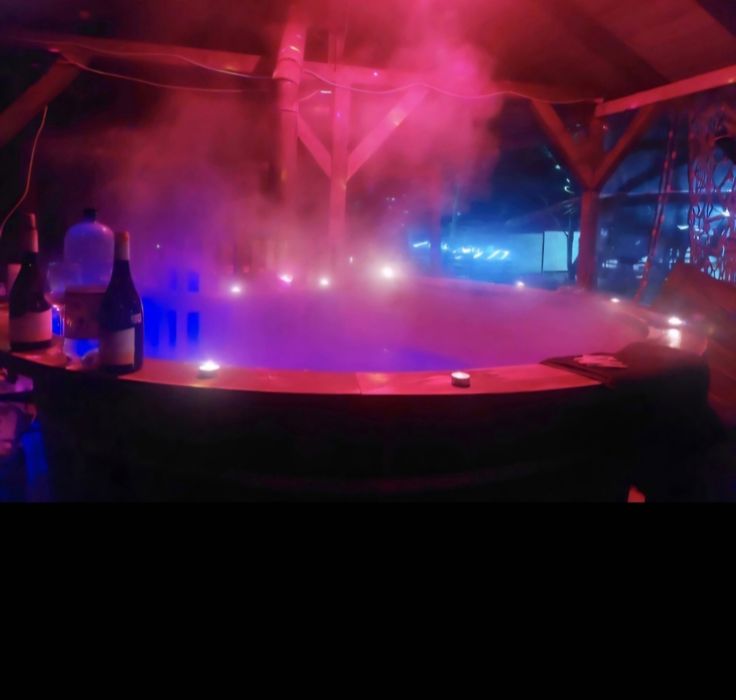 Cizme de munte Brașov Zărnești Plaiul Foii cabana cazare