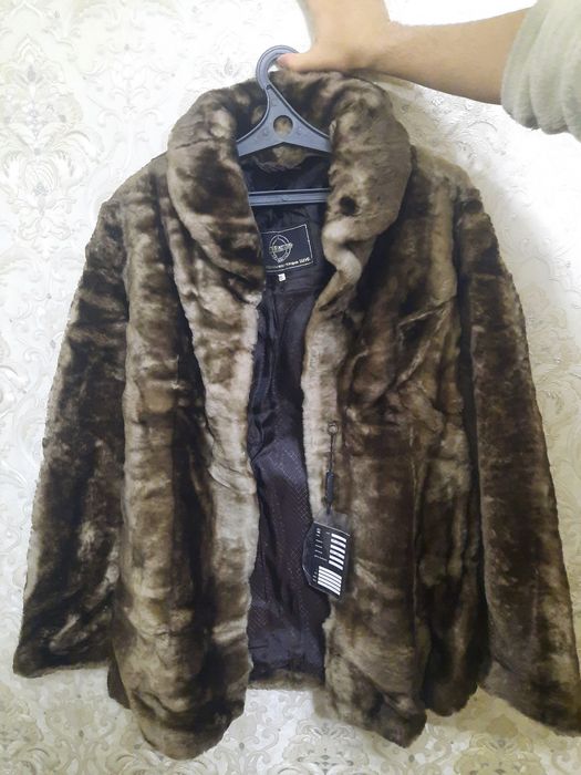 Продам  каллекция шубы новый