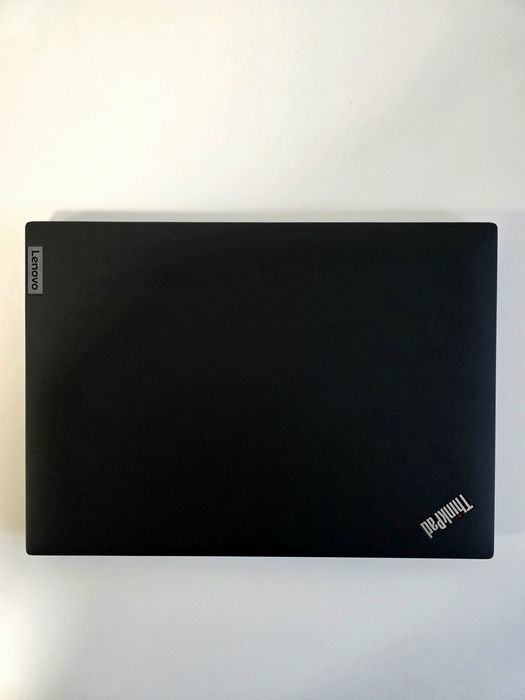 ThinkPad T14 Gen3 i7-1270p, 24gb ram, Sim 4G, 1TB NVME