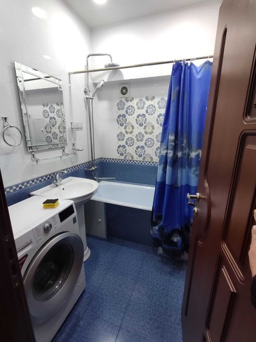 Аренда Квартиры
Адрес : ул Чехова, Мирабадский  р-н