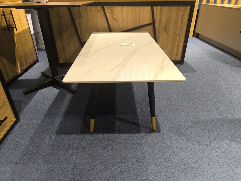 Журнальный столик AH01