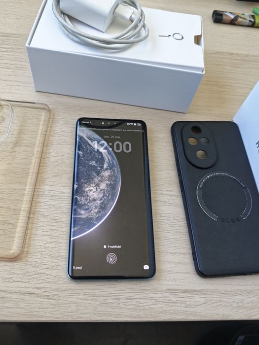 Vând Honor 200 Pro