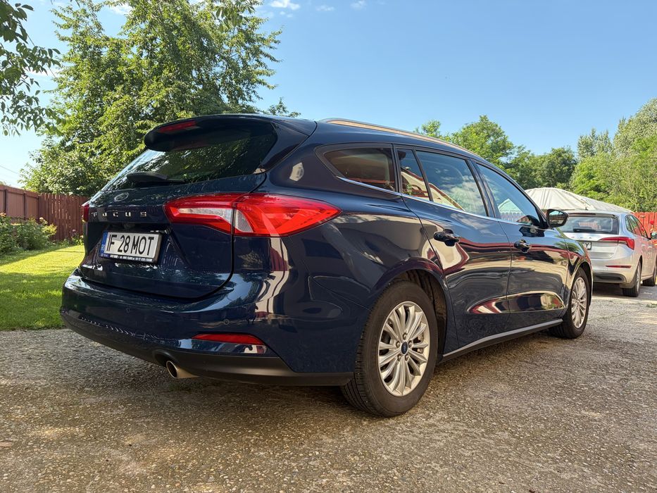 FORD Focus 2019 — imagine 4