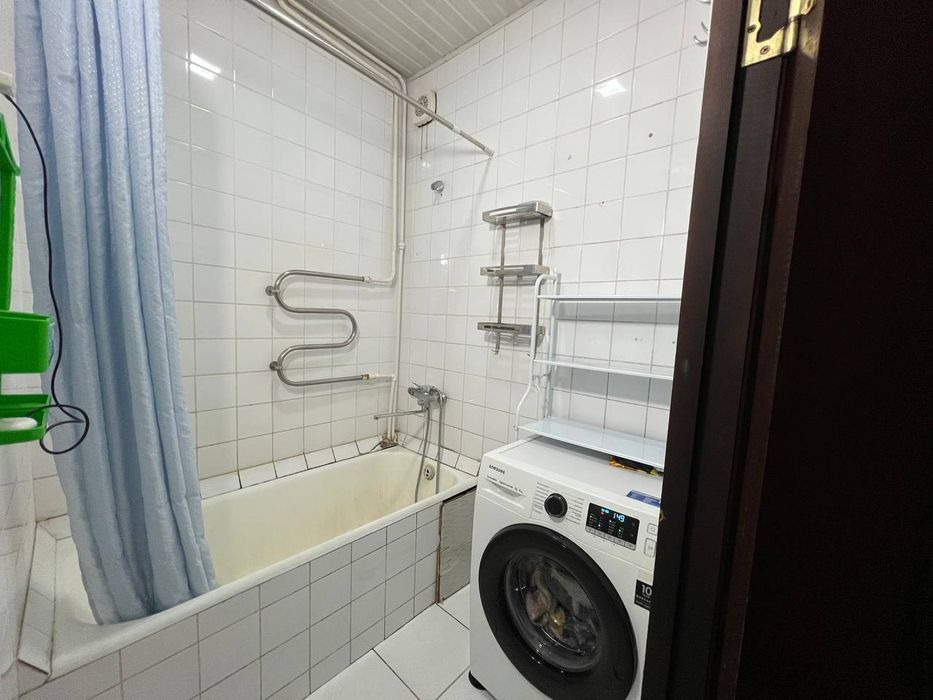 2-х, переделанная в 3-комнатную, Авиасозлар-4