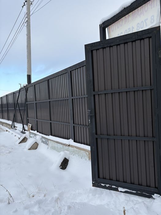 Продам участок. Огорожен.