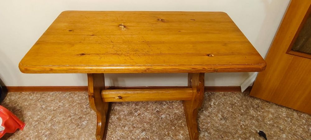 Срочно продам 5 стульев почти даром!