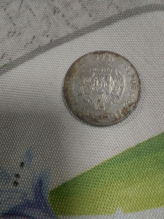 Vând moneda 25 de bani anul 1966