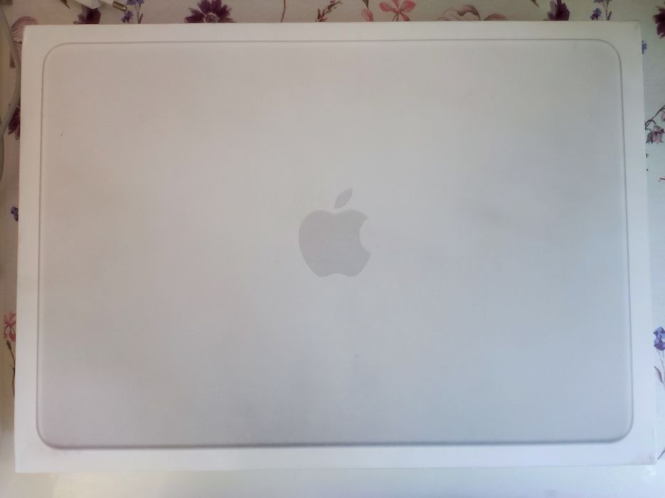 MacBook Neo, 512GB, новый, запечатанный