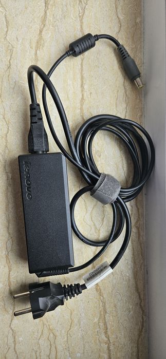 Incarcator original Lenovo 90W 20V