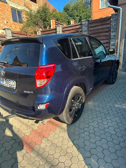 autoturism toyota
