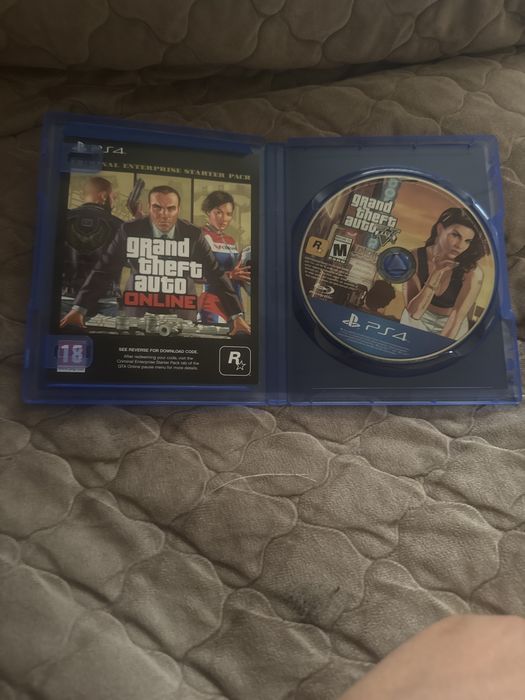 Grand theft auto v